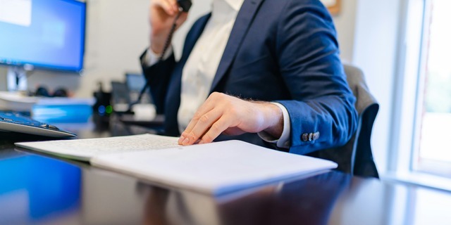 directeur-compte-assurances-collectives