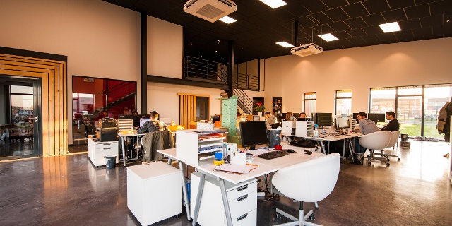 5-facon-rendre-milieux-travail-sains-heureux-productifs